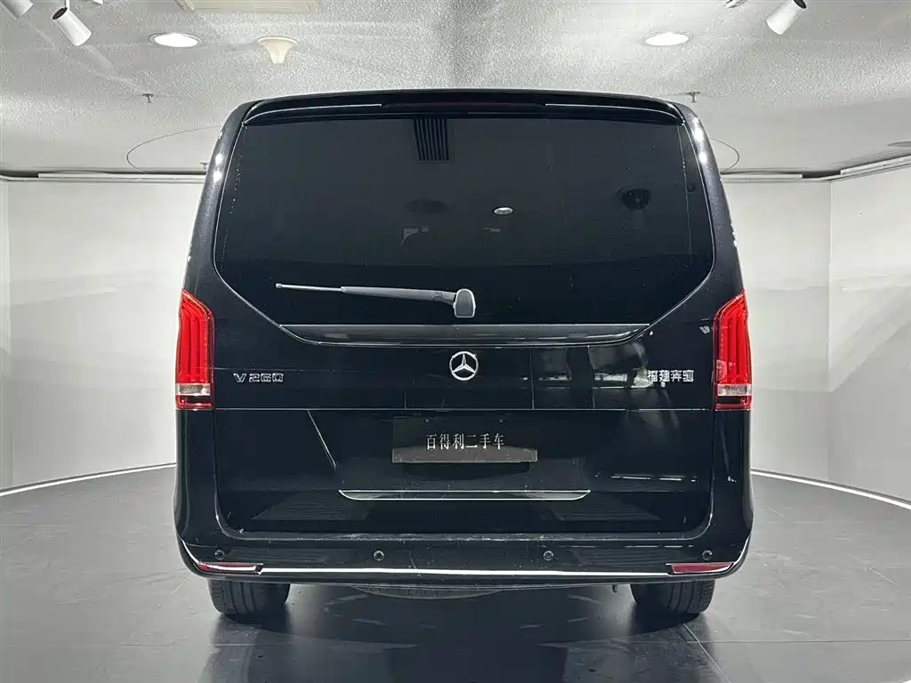 Mercedes-Benz V-Class 2022 V 260 Pilot Edition фото 15