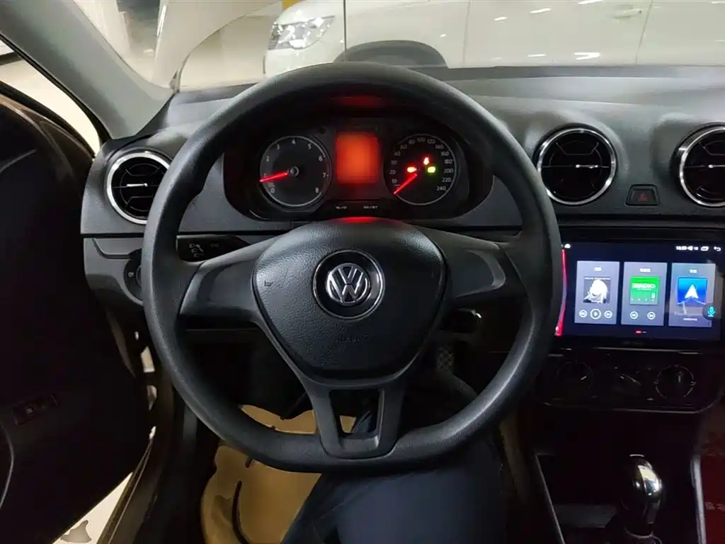 Volkswagen Jetta 2017 1.5L Automatic Fashion фото 11