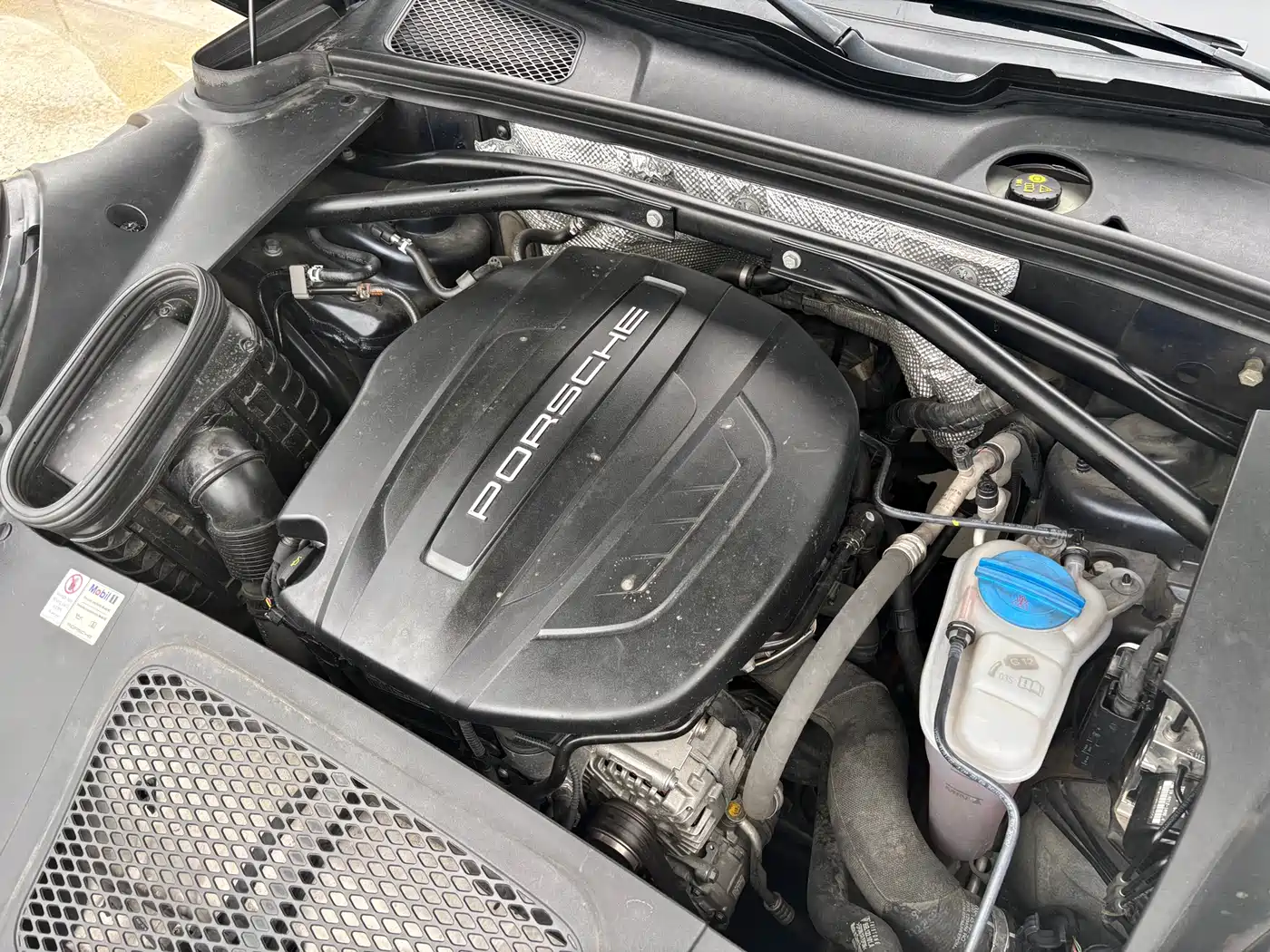 Porsche Macan 2017 Macan 2.0T фото 25