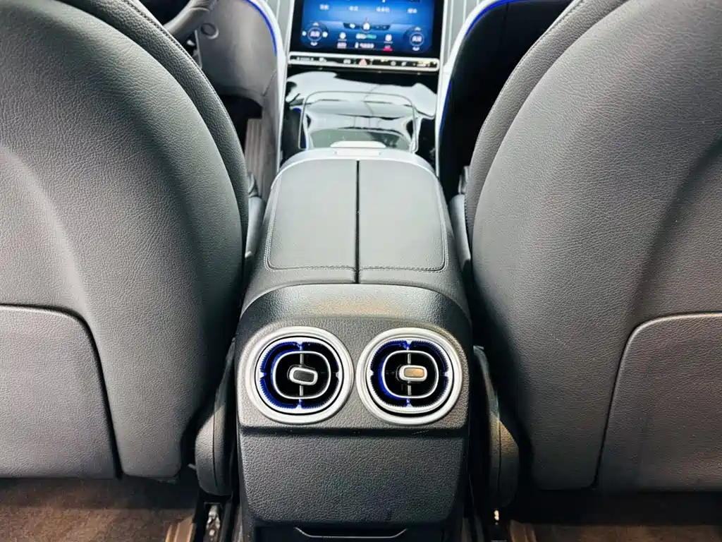 Mercedes-Benz C-Class 2022 C 260 L Night Sport Edition фото 18