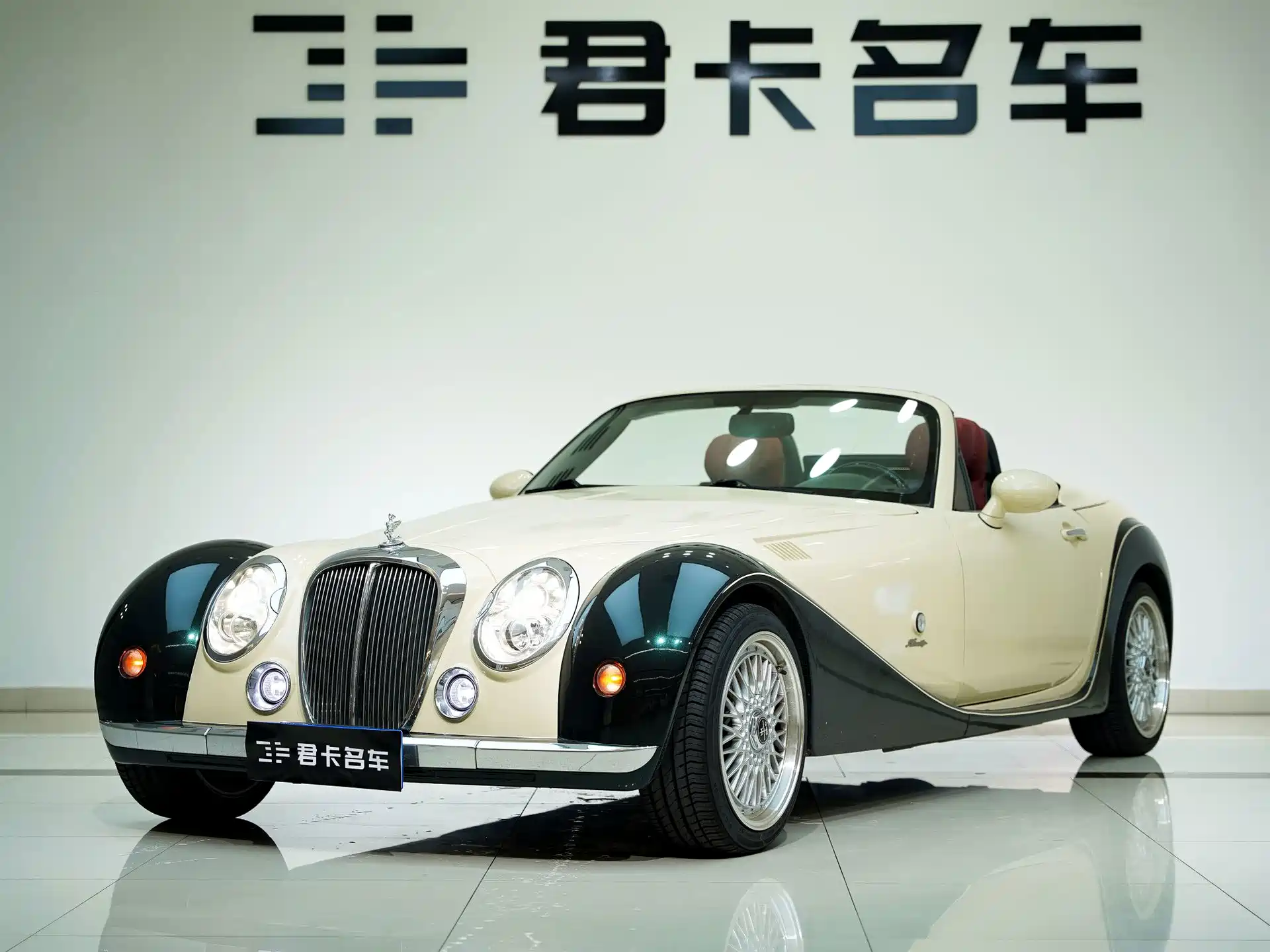 Фото 1 - Mitsuoka Queen
