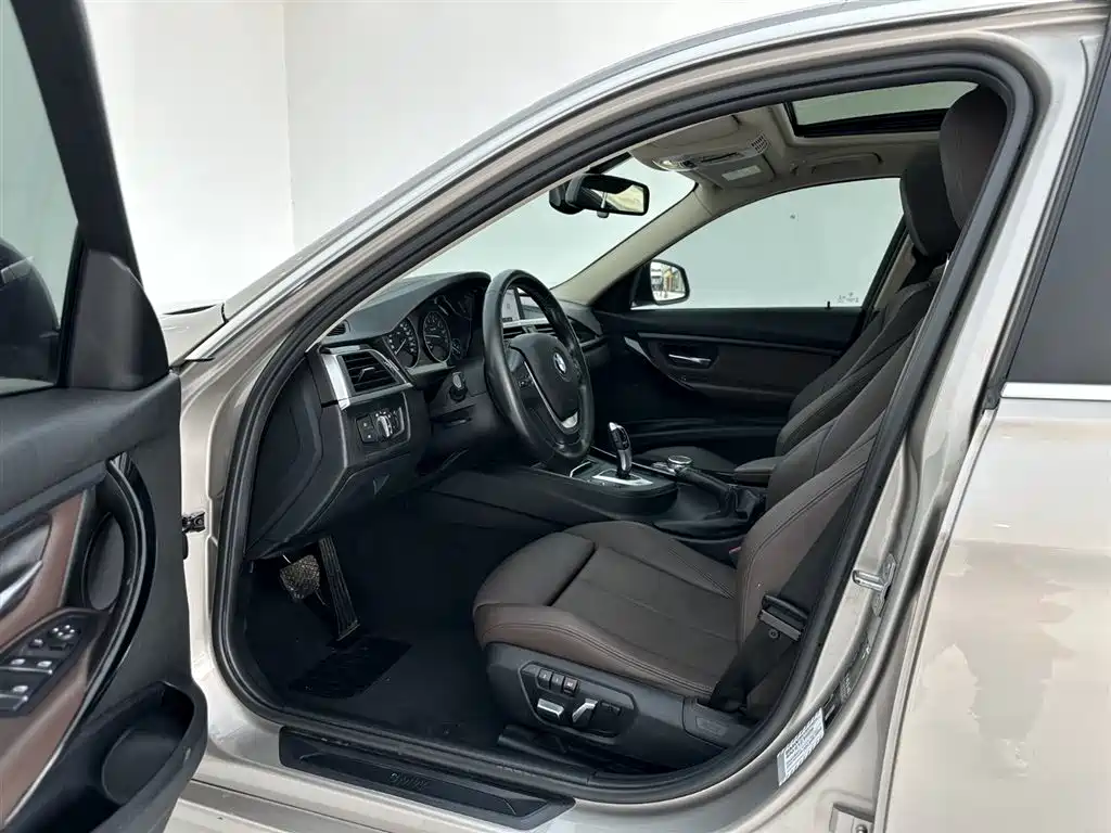 BMW 3 Series 2019 320Li Fashion Type фото 13