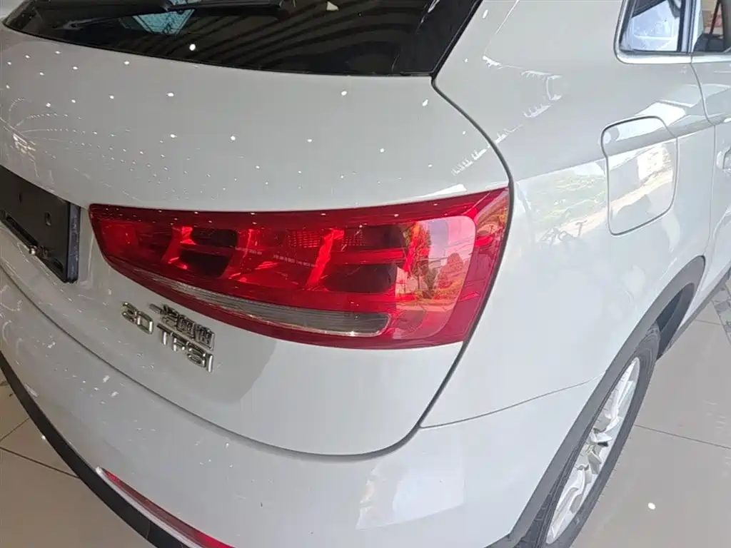 Audi Q3 2015 30 TFSI Progressive фото 8