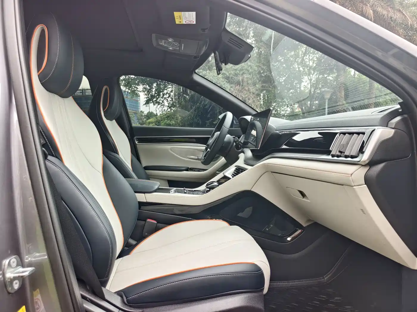 BYD Song PLUS PHEV 2021 DM-i 110KM Flagship фото 11