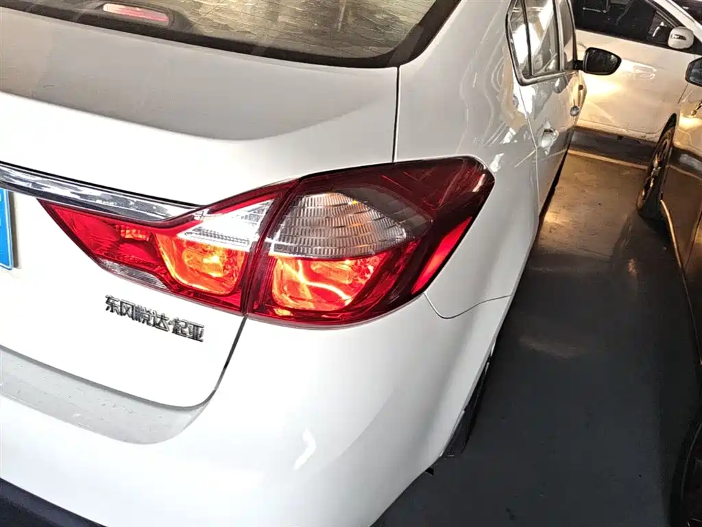 Kia K3 2016 1.6L Manual GL фото 8
