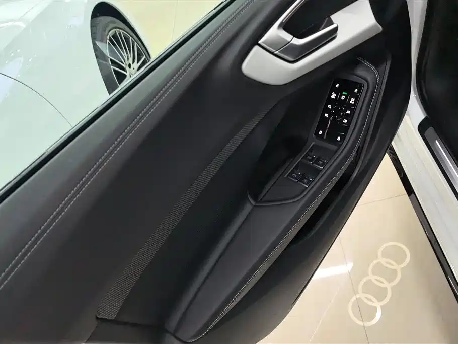 Audi A5L 2026 2.0T Sport Edition фото 7