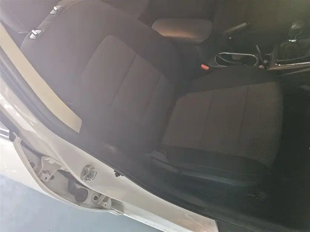 Kia K3 2016 1.6L Manual GL фото 25