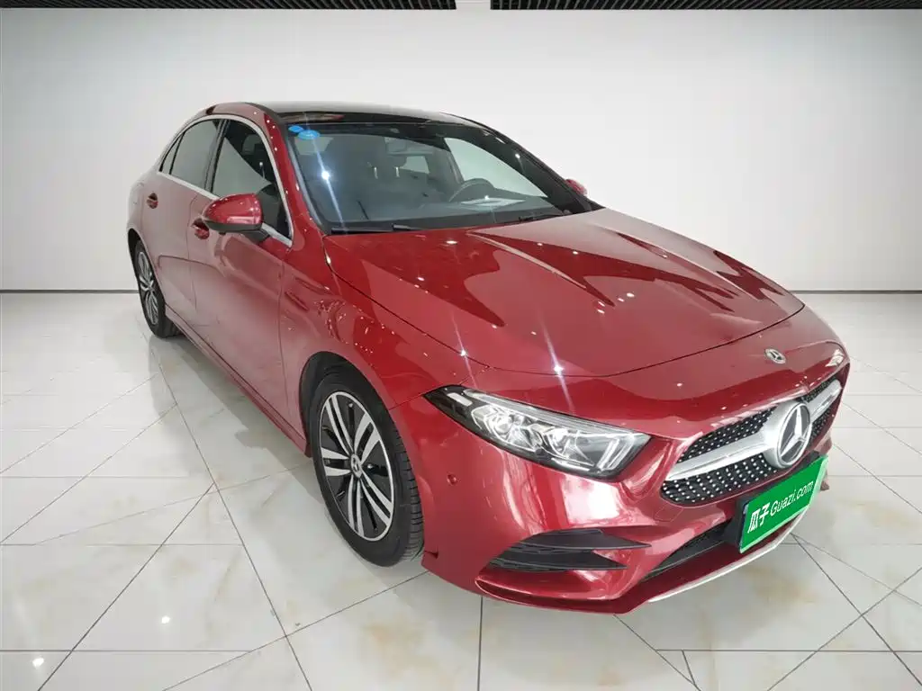 Mercedes-Benz A-Class 2020 A 180 L Sport Sedan фото 4