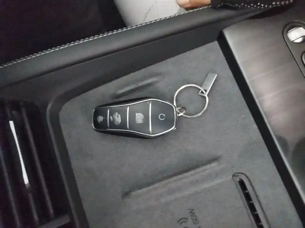 BYD Seal 06 DM-i Touring 2025 DM-i 150KM Flagship фото 9