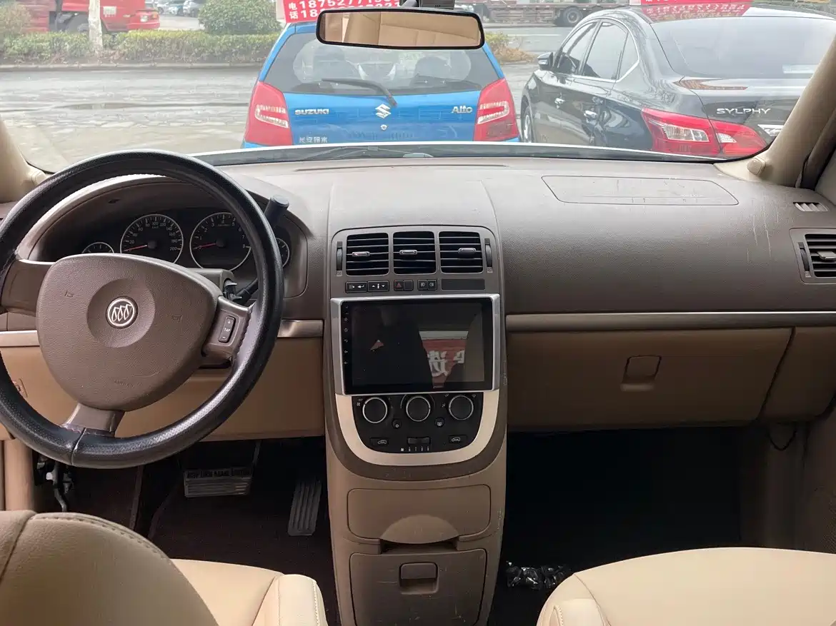 Buick GL8 2013 2.4L Classic фото 10