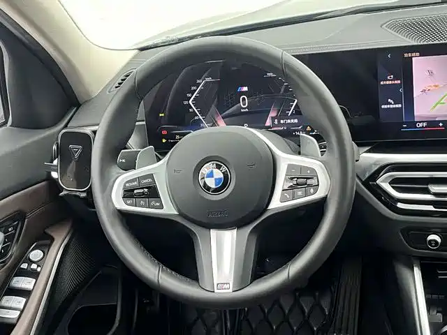 BMW 3 Series 2023 320Li M Sport Package фото 11