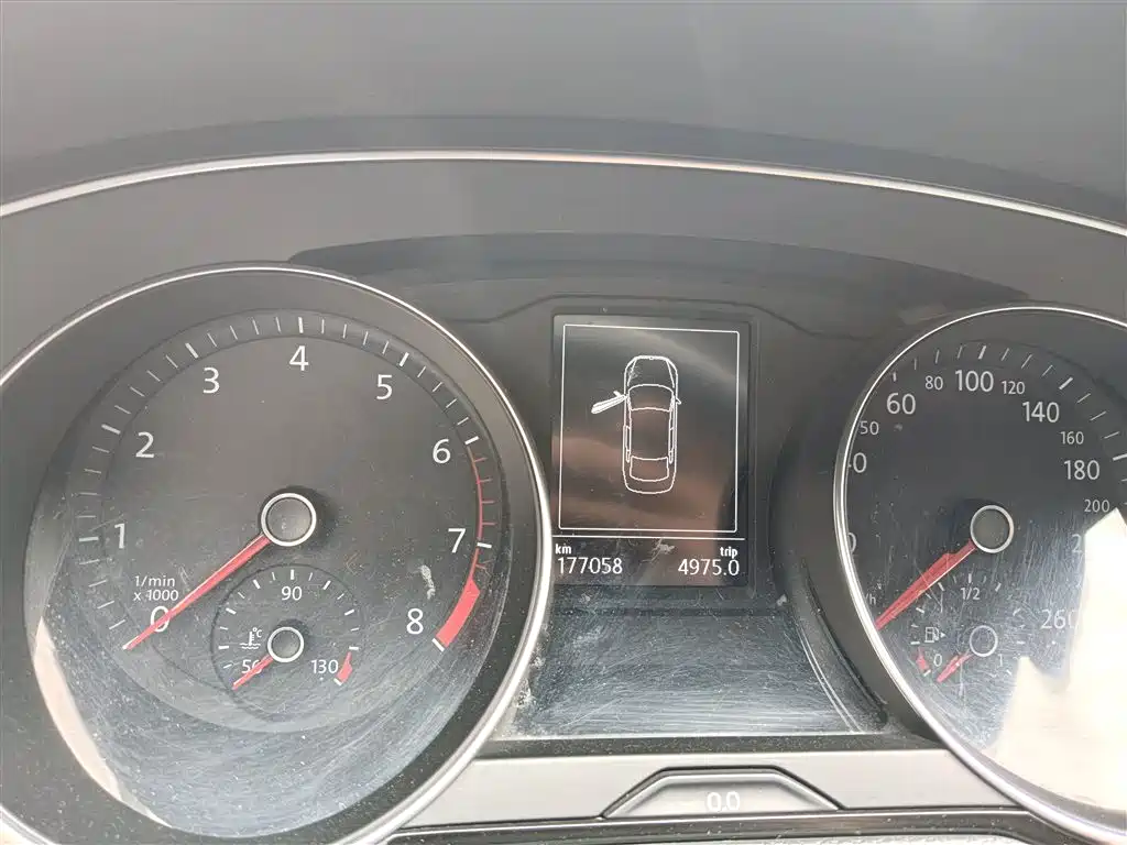 Volkswagen Magotan 2018 330TSI DSG Leading фото 12