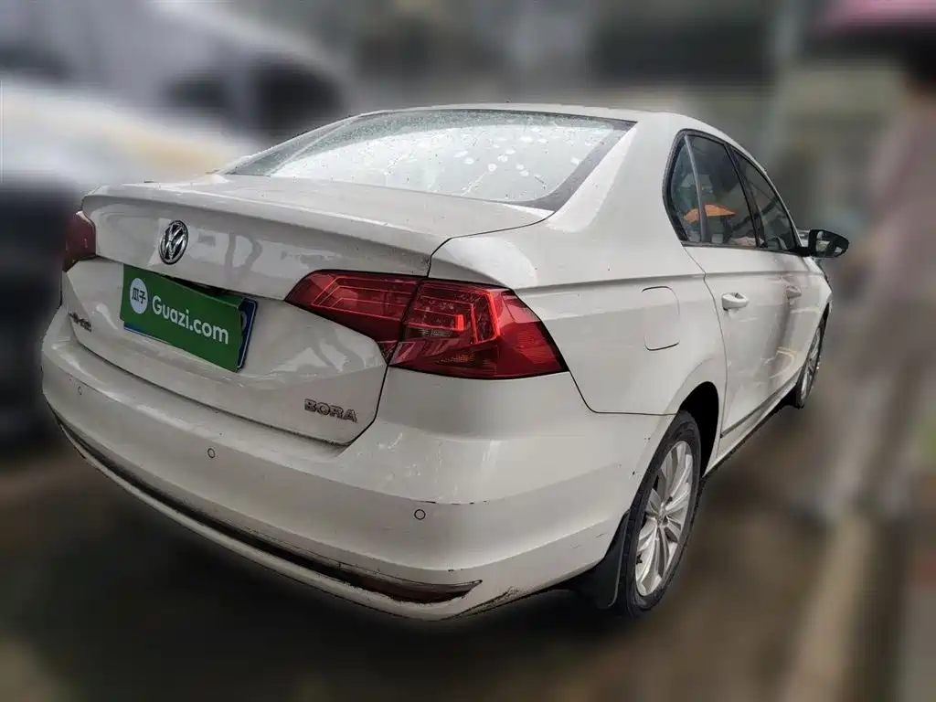 Volkswagen Bora 2016 Model 1.6L Manual Comfort фото 5