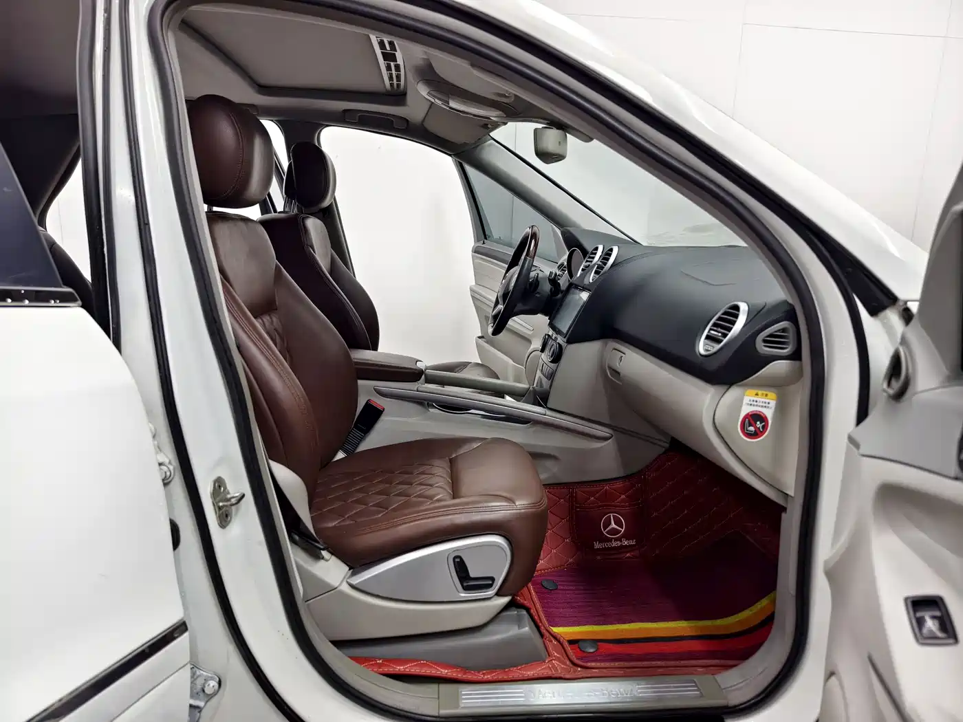Mercedes-Benz M-Class 2010 ML 300 4MATIC фото 14