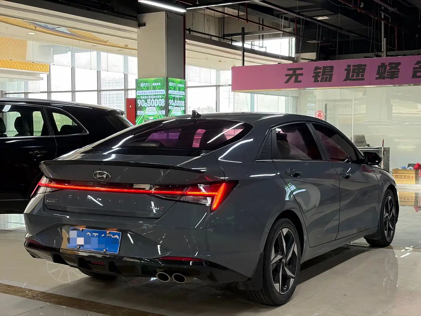 Hyundai Elantra 2022 240TGDi DCT LUX Premium Edition фото 4