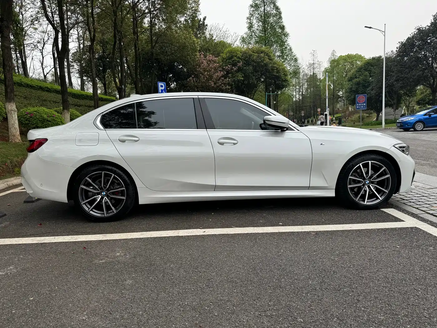 BMW 3 Series 2020 320Li M Sport Package фото 4