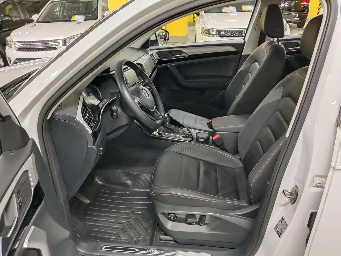 Volkswagen Tayron 2019 330TSI 2WD Luxury China VI фото 7
