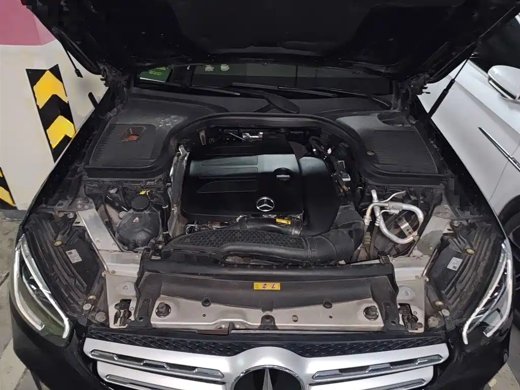 Mercedes-Benz GLC 2020 Facelift GLC 260 L 4MATIC Dynamic фото 11