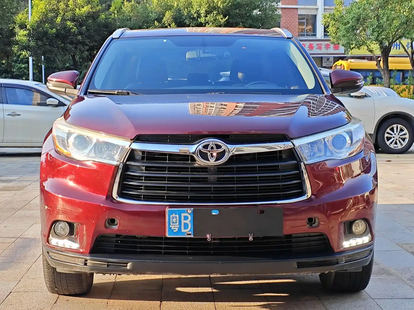 Toyota Highlander 2015 2.0T FWD Luxury Edition 7-seater фото 2