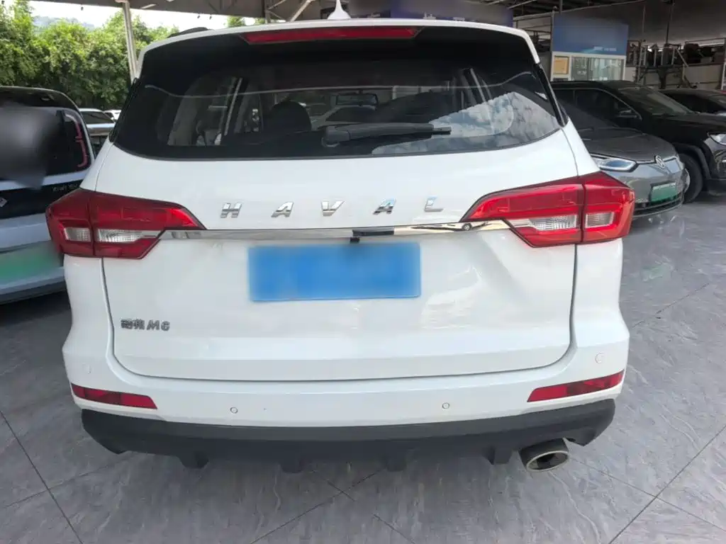 Фото 6 - Haval M6