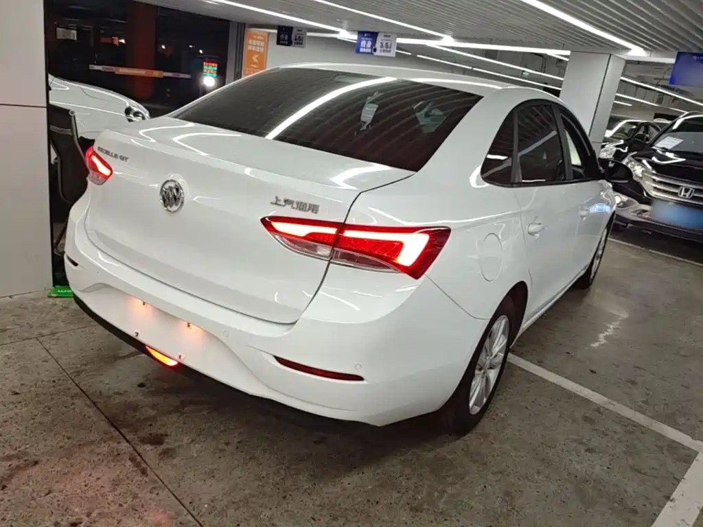 صورة 7 - Buick Excelle