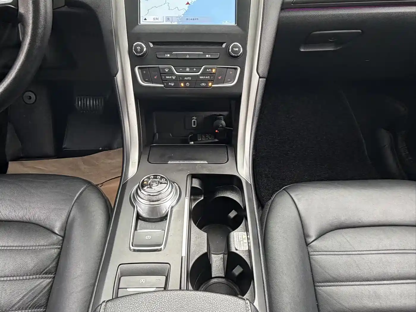 FORD MONDEO