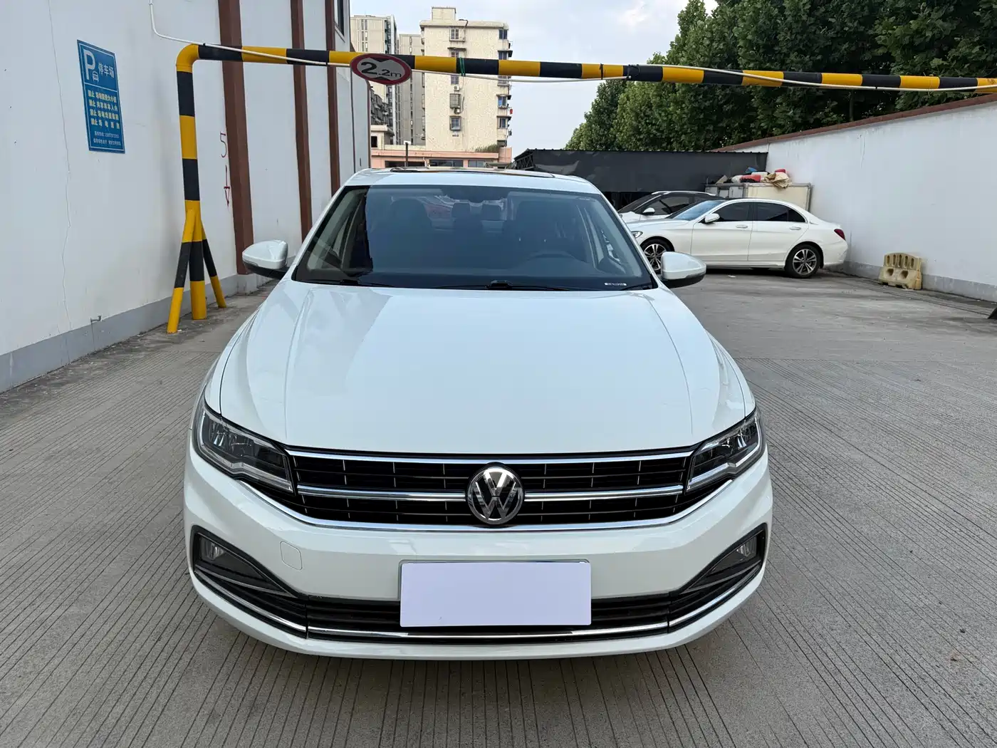 Volkswagen Bora 2019 Facelift 280TSI DSG Elite China VI фото 3