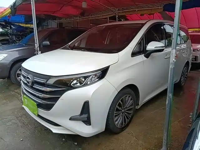 Trumpchi M6 270T DCT, Престиж, 7 мест