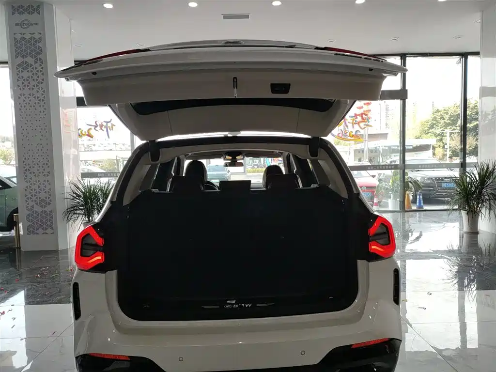 BMW X3 2023 Facelift xDrive30i Leading M Night Package фото 15