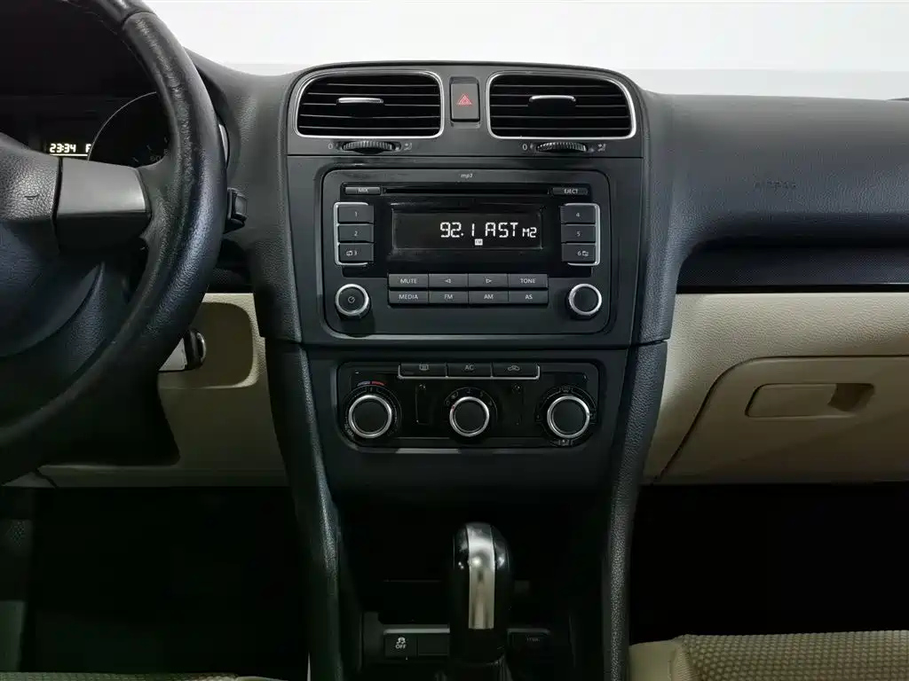 Volkswagen Golf 2012 1.6 Automatic Comfort Type фото 12