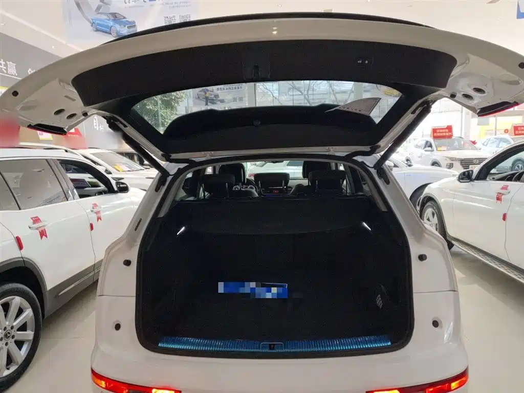 Audi Q5L 2022 Facelift 40T Luxury Dynamic фото 15