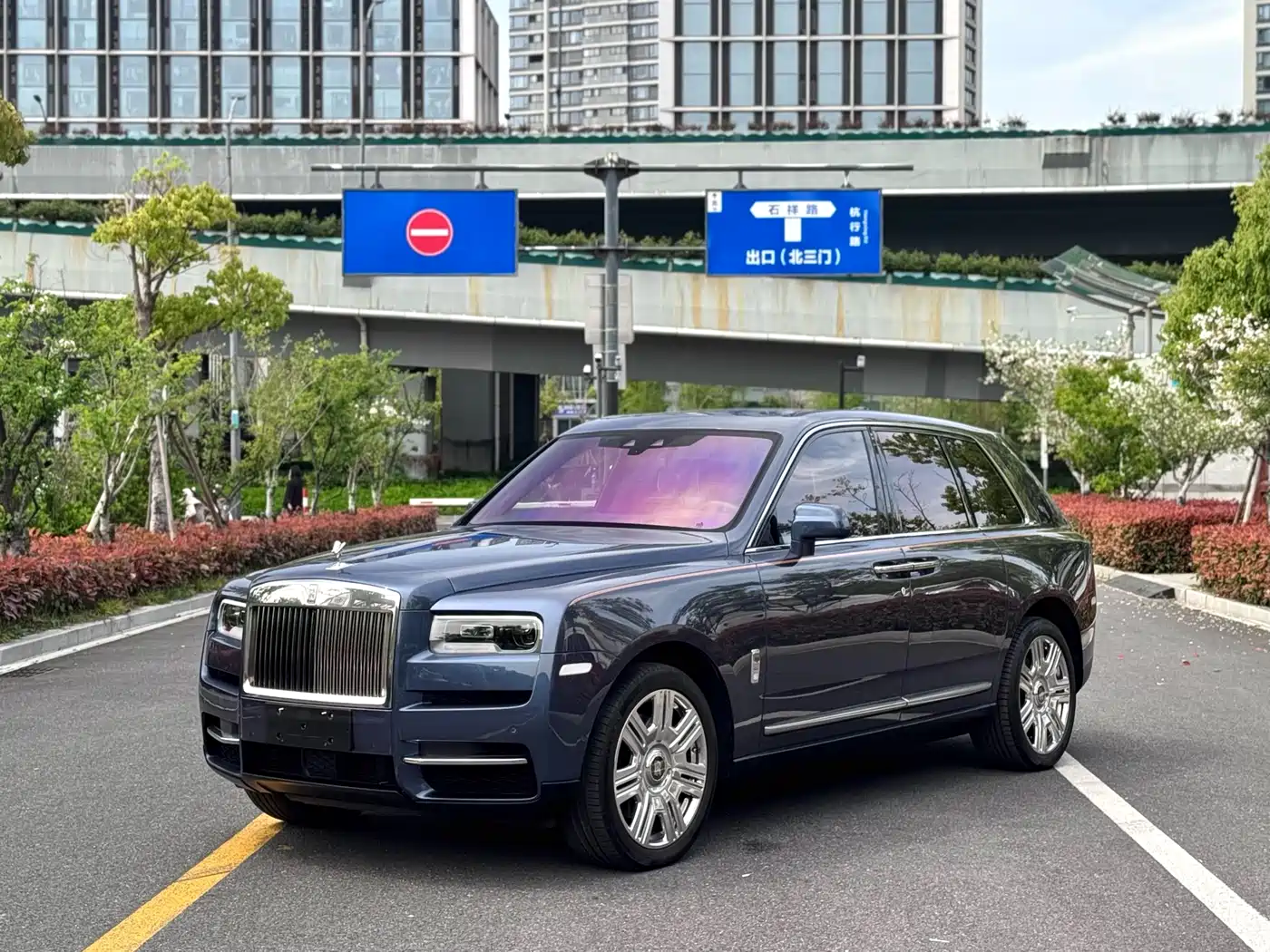 ROLLS-ROYCE CULLINAN
