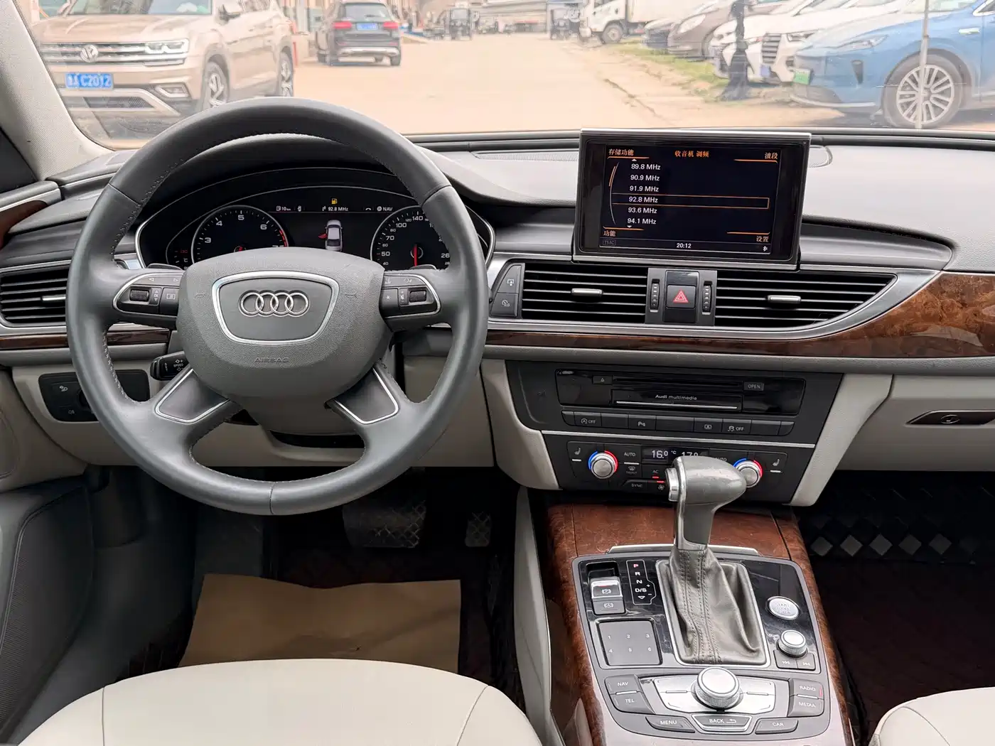 Audi A6L 2014 30 FSI Comfort фото 14