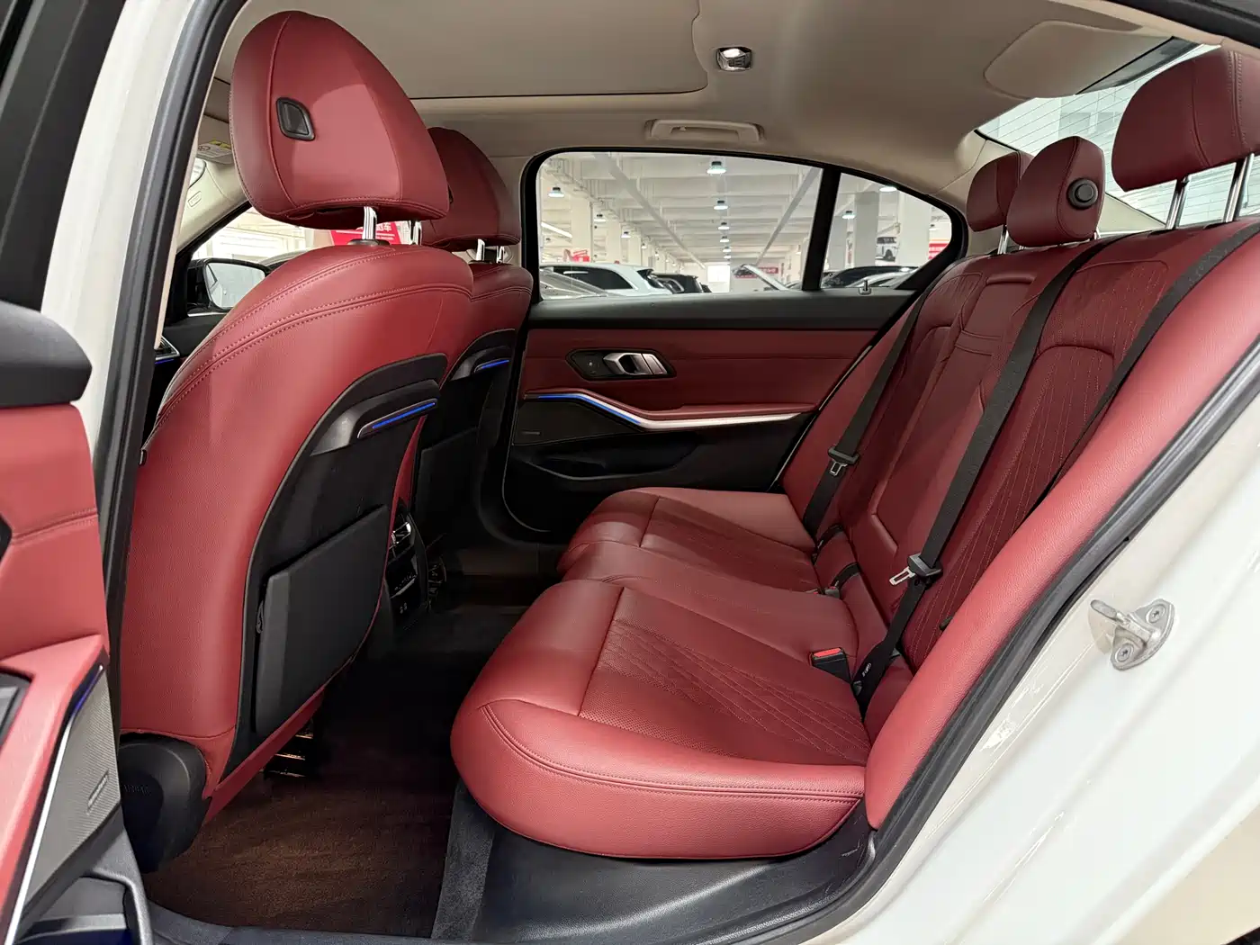 BMW 3 Series 2022 325Li M Sport Shadow Edition фото 12