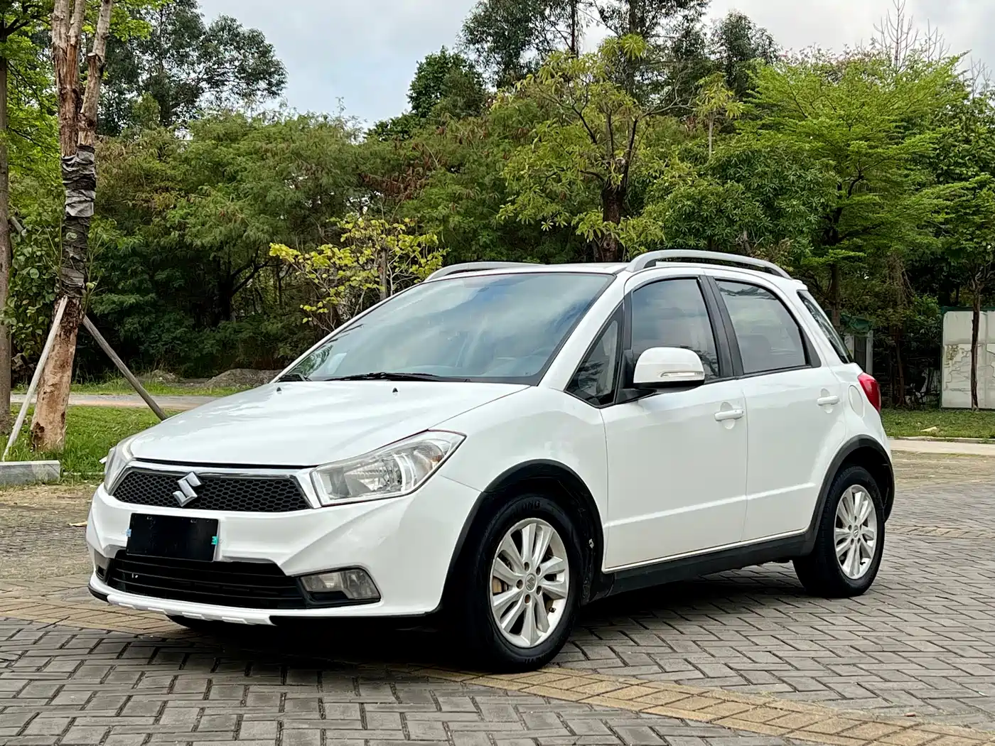 Suzuki SX4 2014 2013 1.6L Automatic Coolray