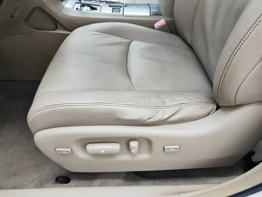 Toyota Highlander 2009 2.7L 2WD 5-seater Sport Edition фото 20