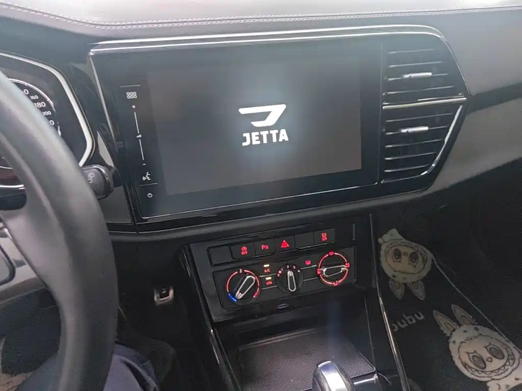 Фото 13 - Jetta VS7