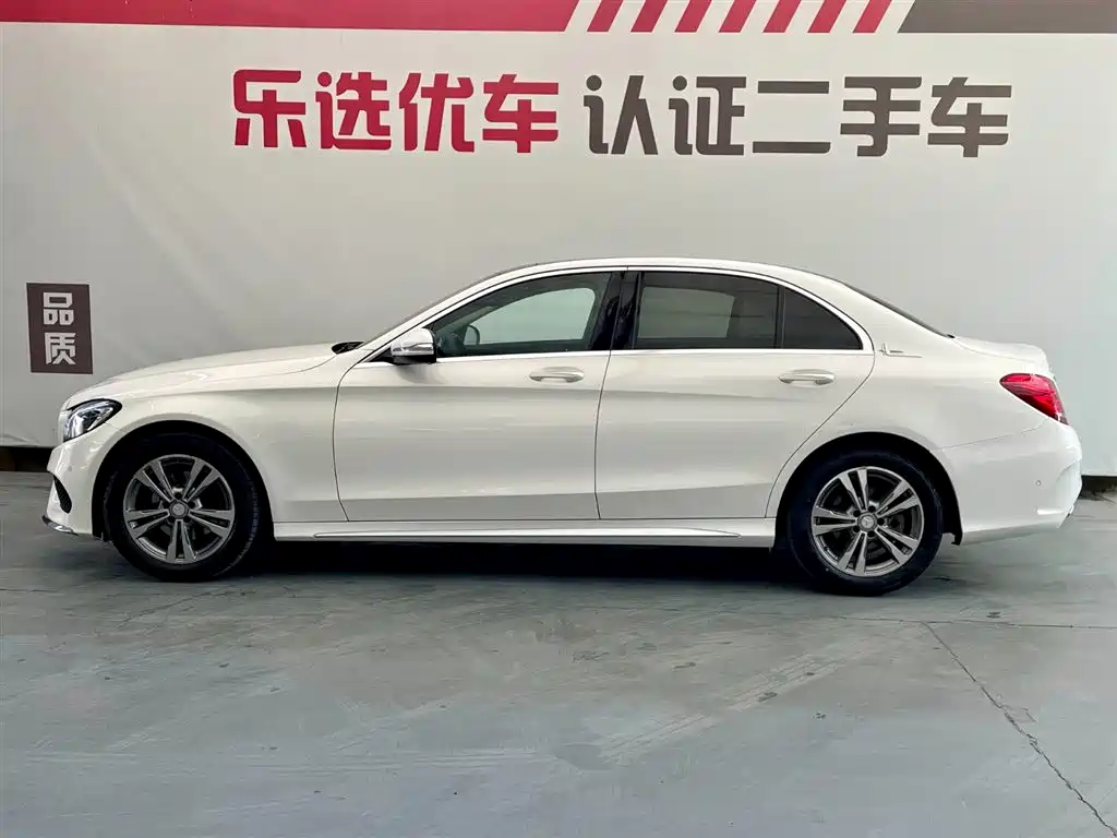 Mercedes-Benz C-Class 2016 C 200 L Sport фото 3