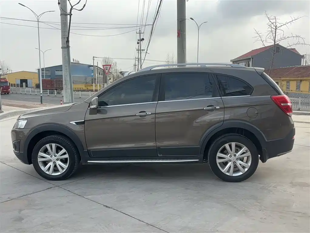 Chevrolet Captiva 2017 2.4L 4WD Flagship Edition 7-Seater фото 14