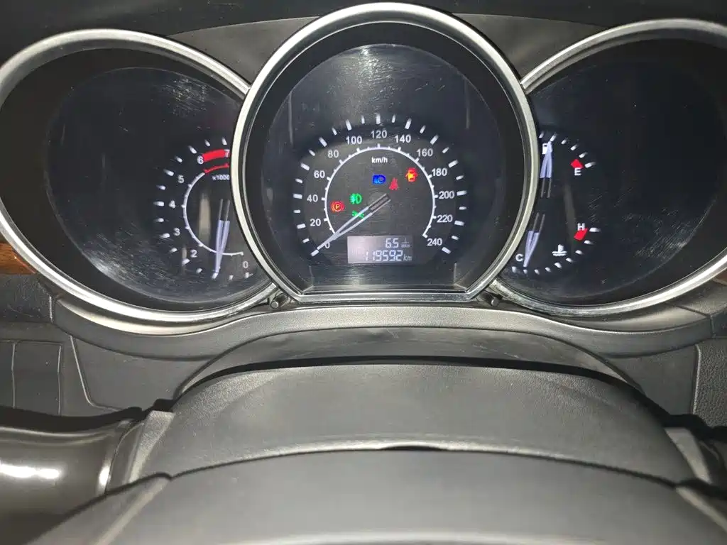 Zotye Z500 2015 2015 1.5T Manual Elite