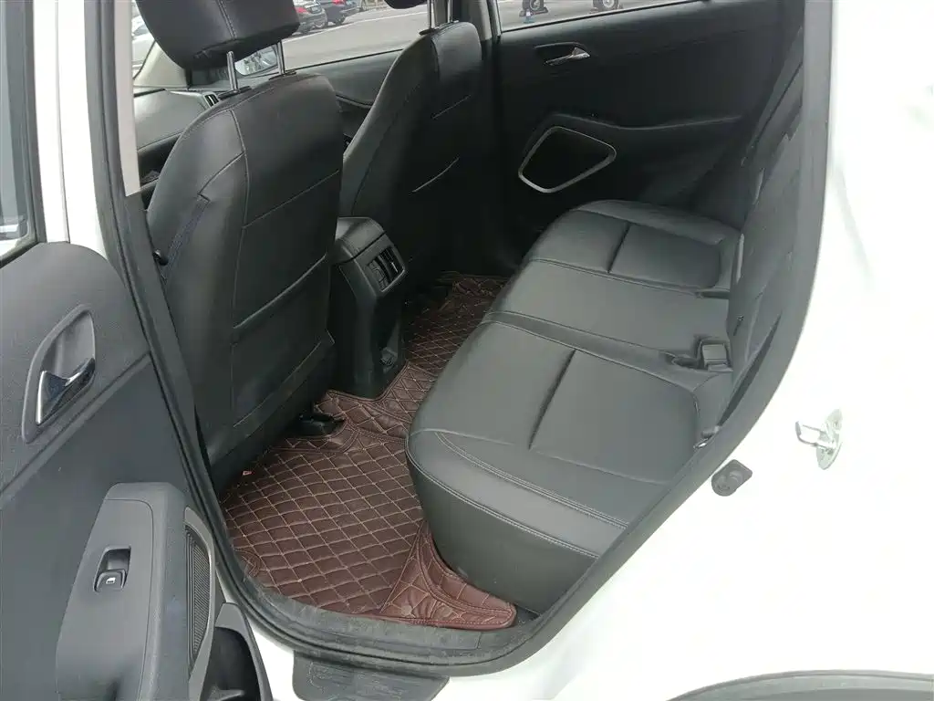 Hyundai Beijing Hyundai ix35 2019 2.0L Automatic 2WD Zhiyong·Enjoy China V фото 13