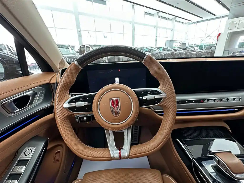 Hongqi H9 2025 2025 Facelift 2.0T 2WD Flagship Premium Private Style Edition 5-seater