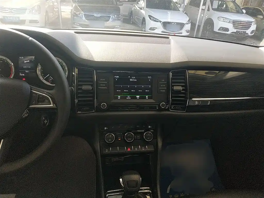 Škoda Kodiaq 2017 TSI330 7-seater 2WD Luxury Edition фото 10