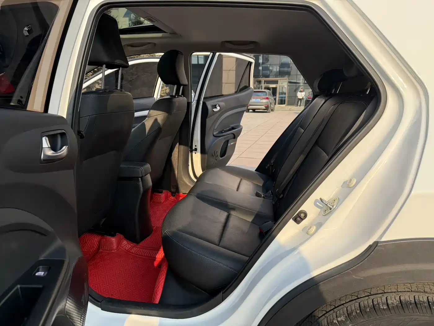 Kia KX1 2021 1.4L CVT Fun Sunroof Version фото 11