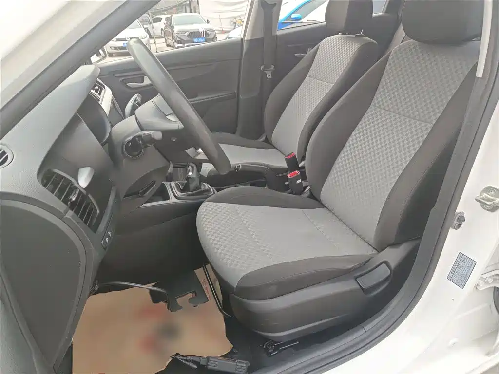 Kia K2 2017 Sedan 1.4L MT GLS фото 11