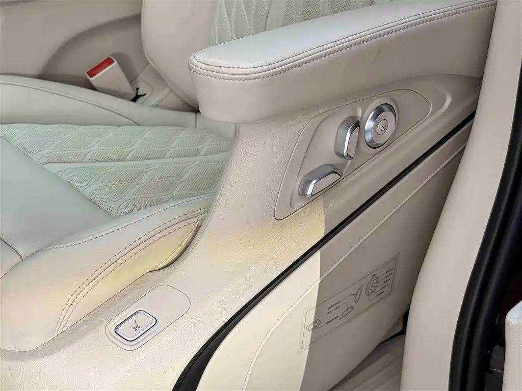 Buick GL8 2021 Avenir Aivia 6-Seater Elite Edition фото 18