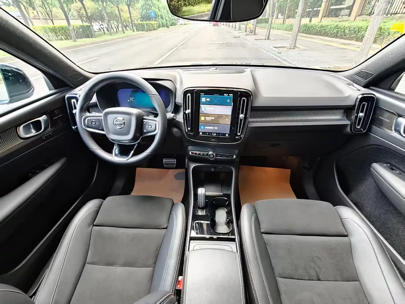 Volvo XC40 New Energy 2022 2022 Long Range PRO