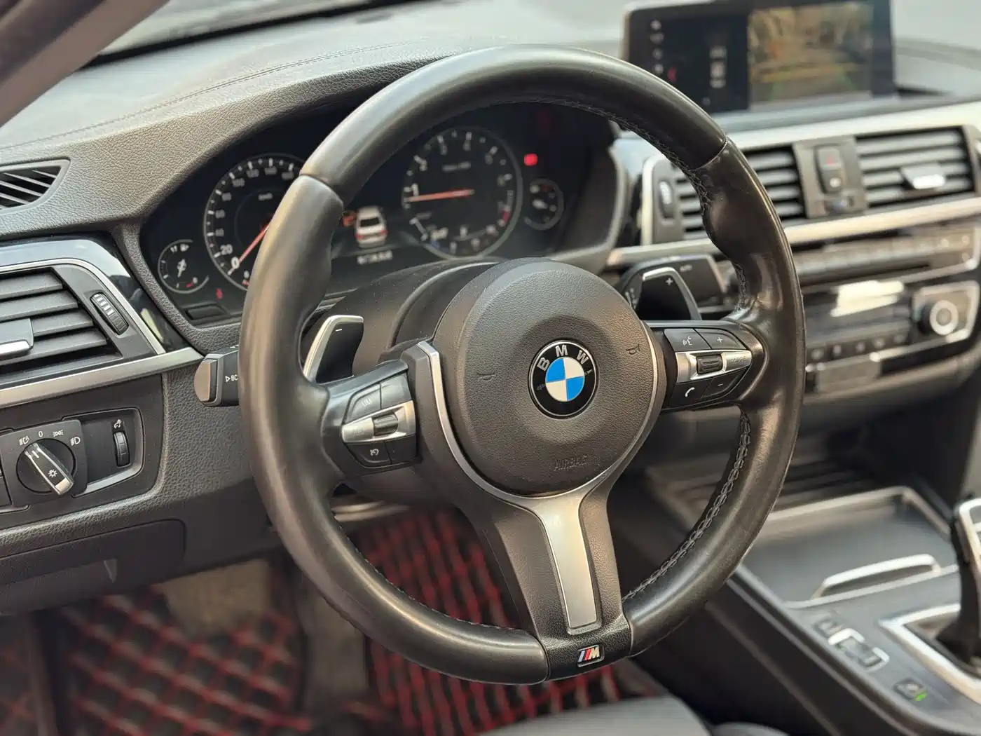 BMW 3 Series 2018 320Li Leading M Sport Package фото 20