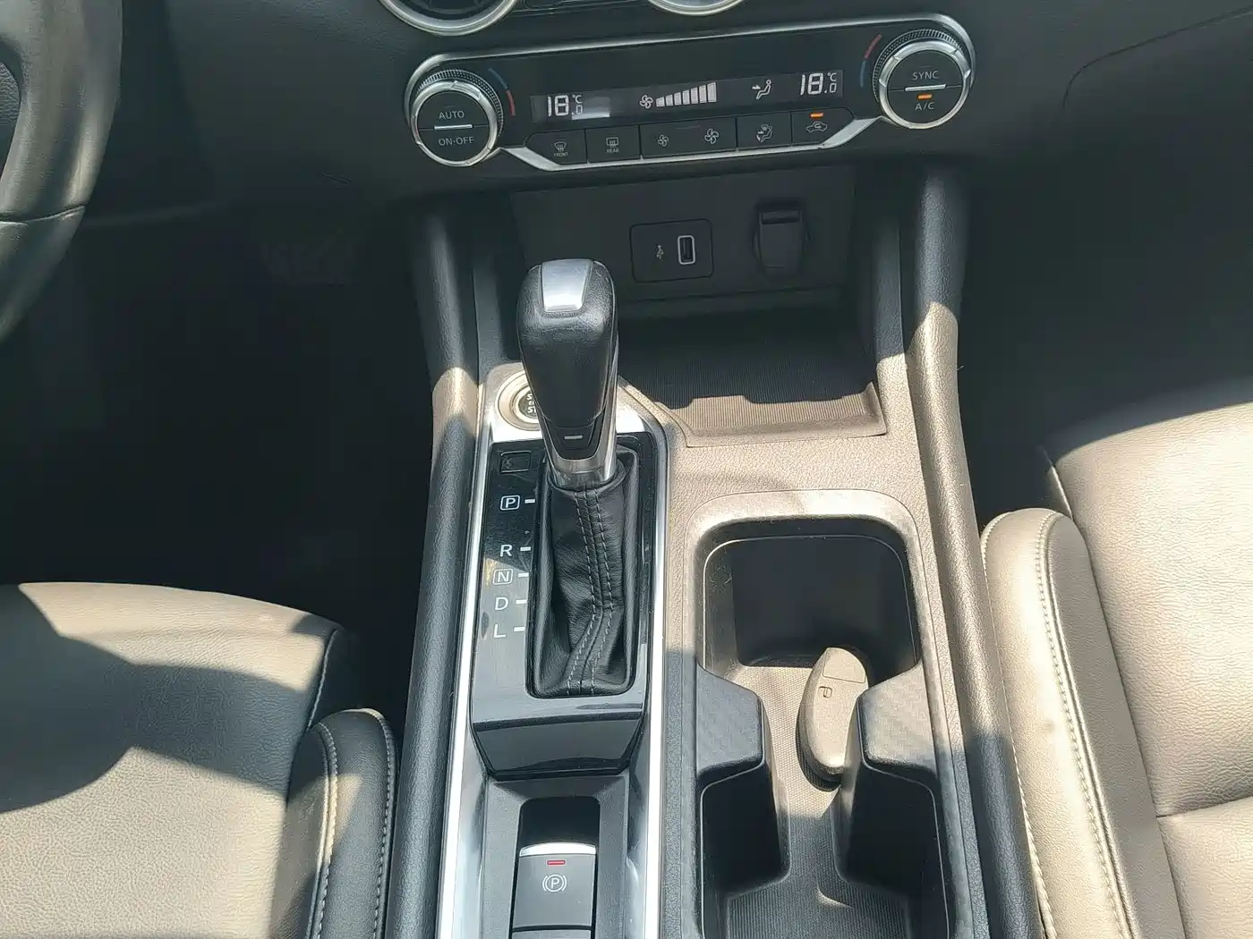 Nissan SYLPHY, миниатюра 16