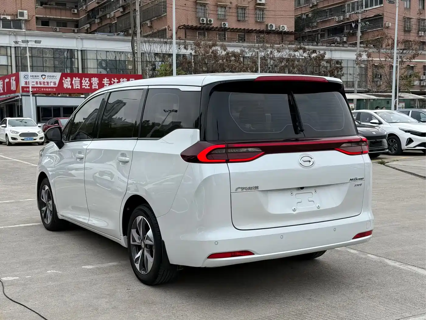 GAC Trumpchi Trumpchi M6 2023 PRO 270T DCT Luxury Edition фото 4